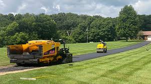 Best Concrete Driveway Installation  in New London, IA